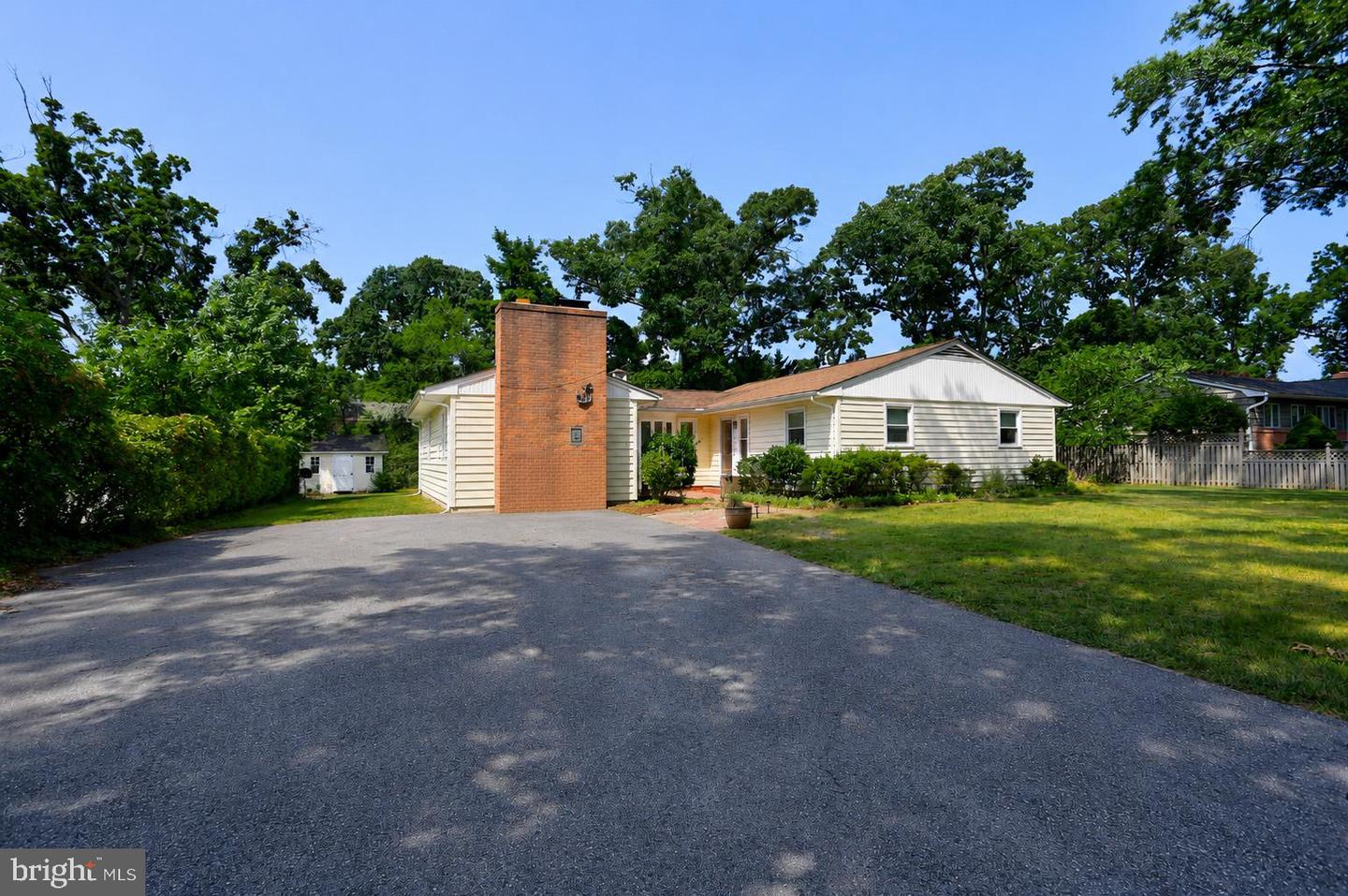 166 Sillery Bay Road, Pasadena, MD 21122 — photo 2