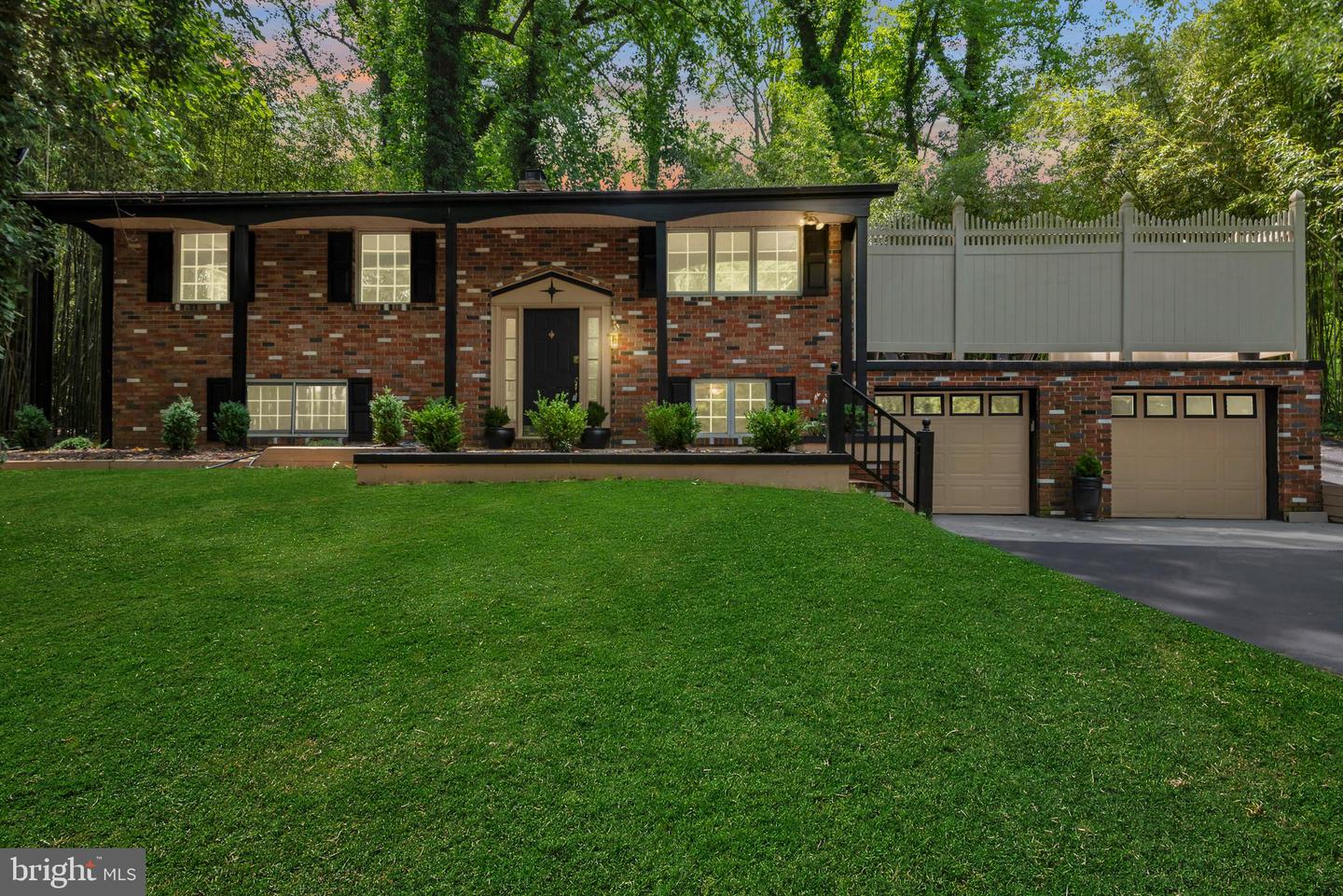 1350 Ritchie Hwy — photo