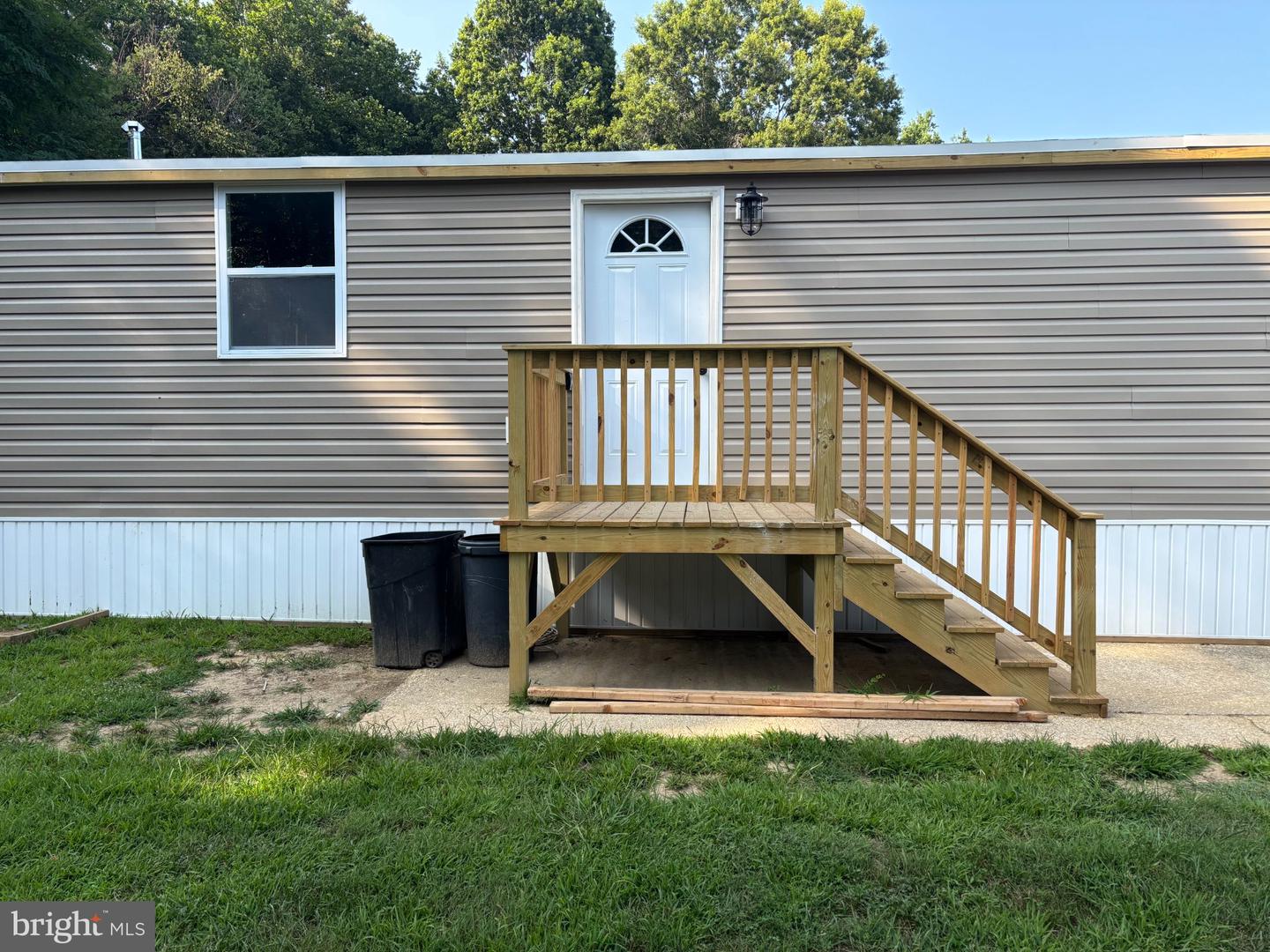214 Jaguar Dr — photo