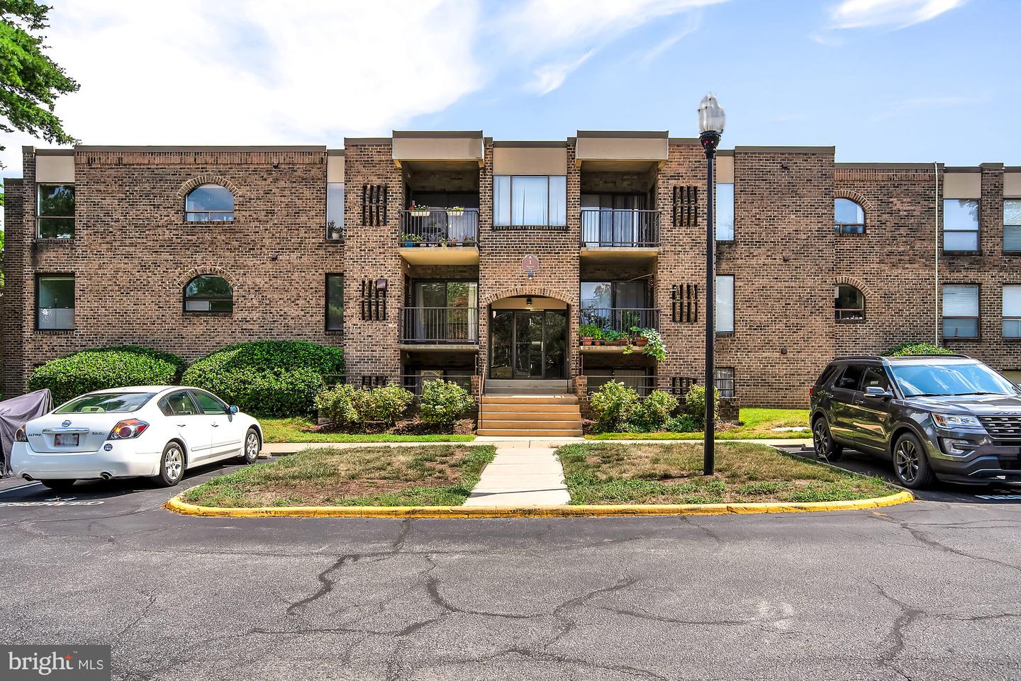 1 Silverwood Cir #8 — photo