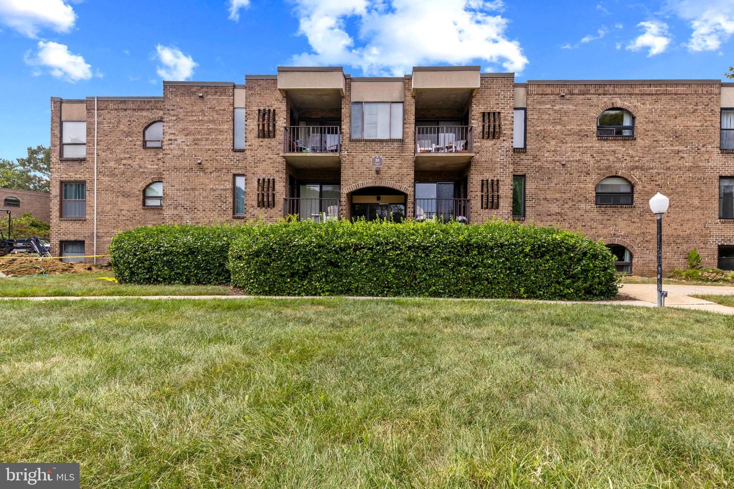 20 Silverwood Cir #5 — photo