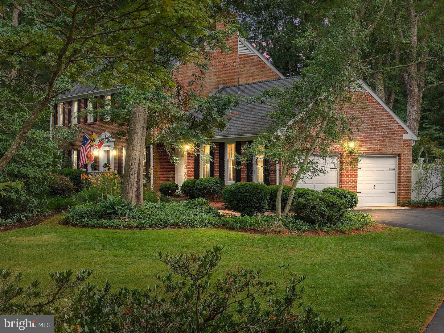 1218 Balfour Dr — photo