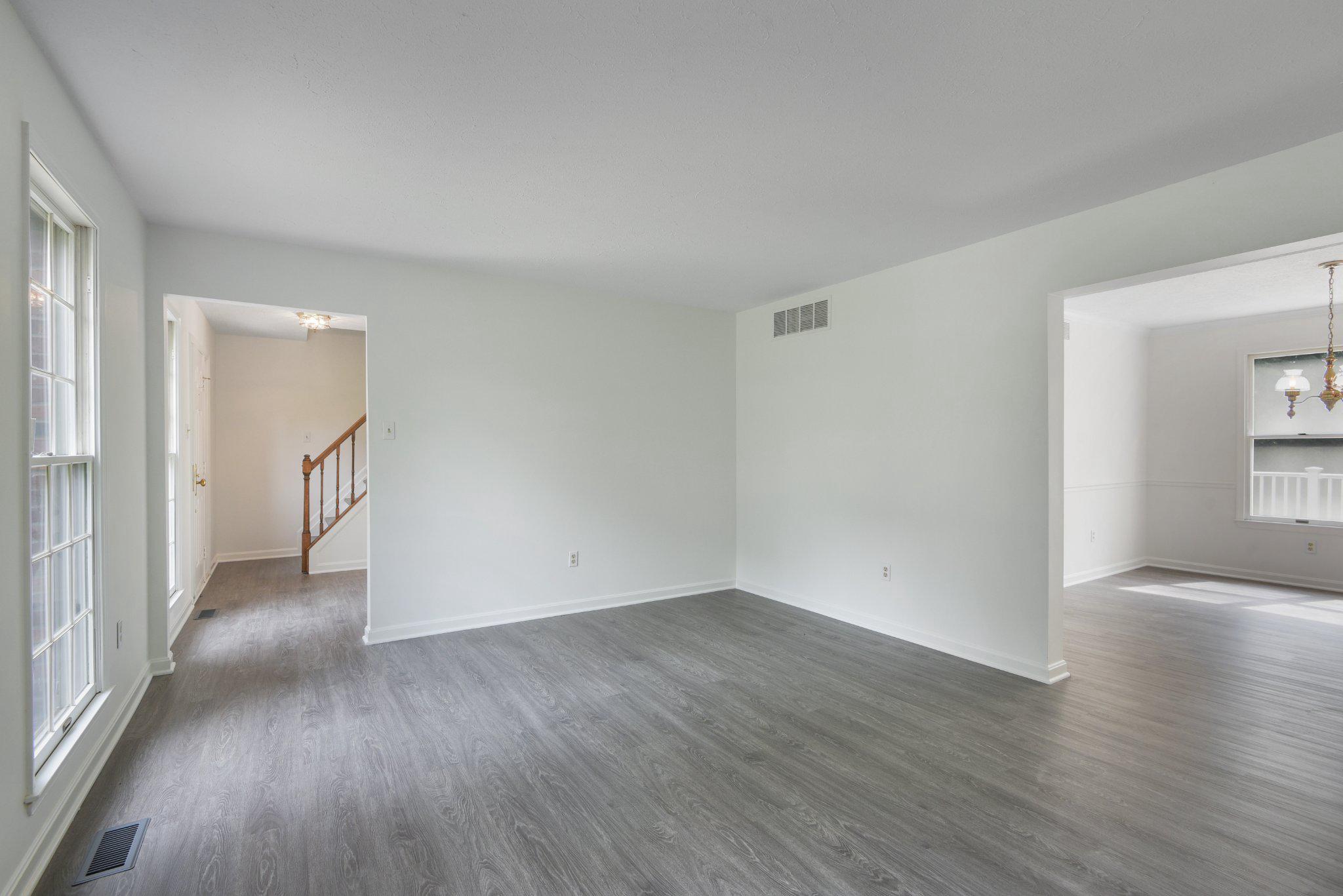 91 Premier Ct — photo