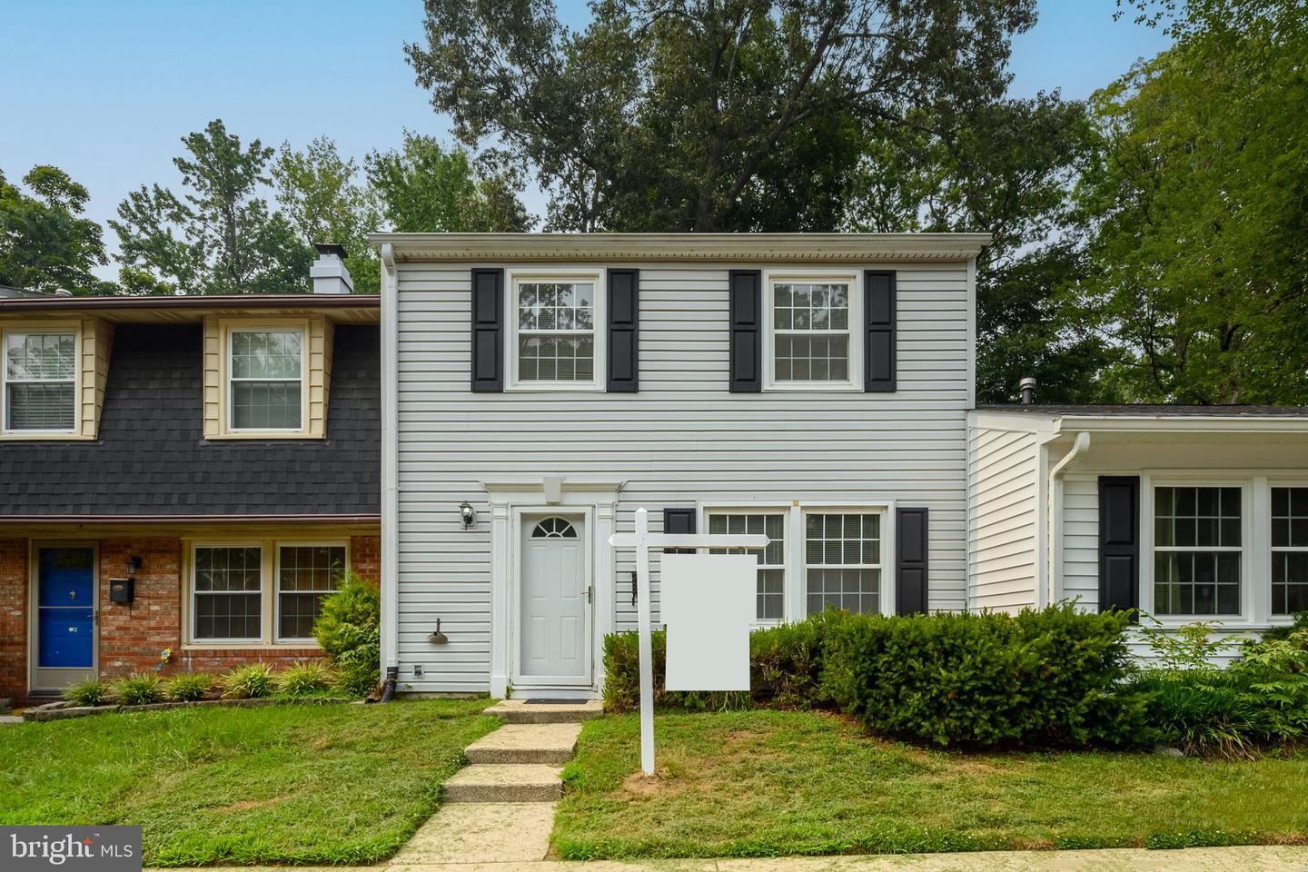 1757 Carry Pl — photo