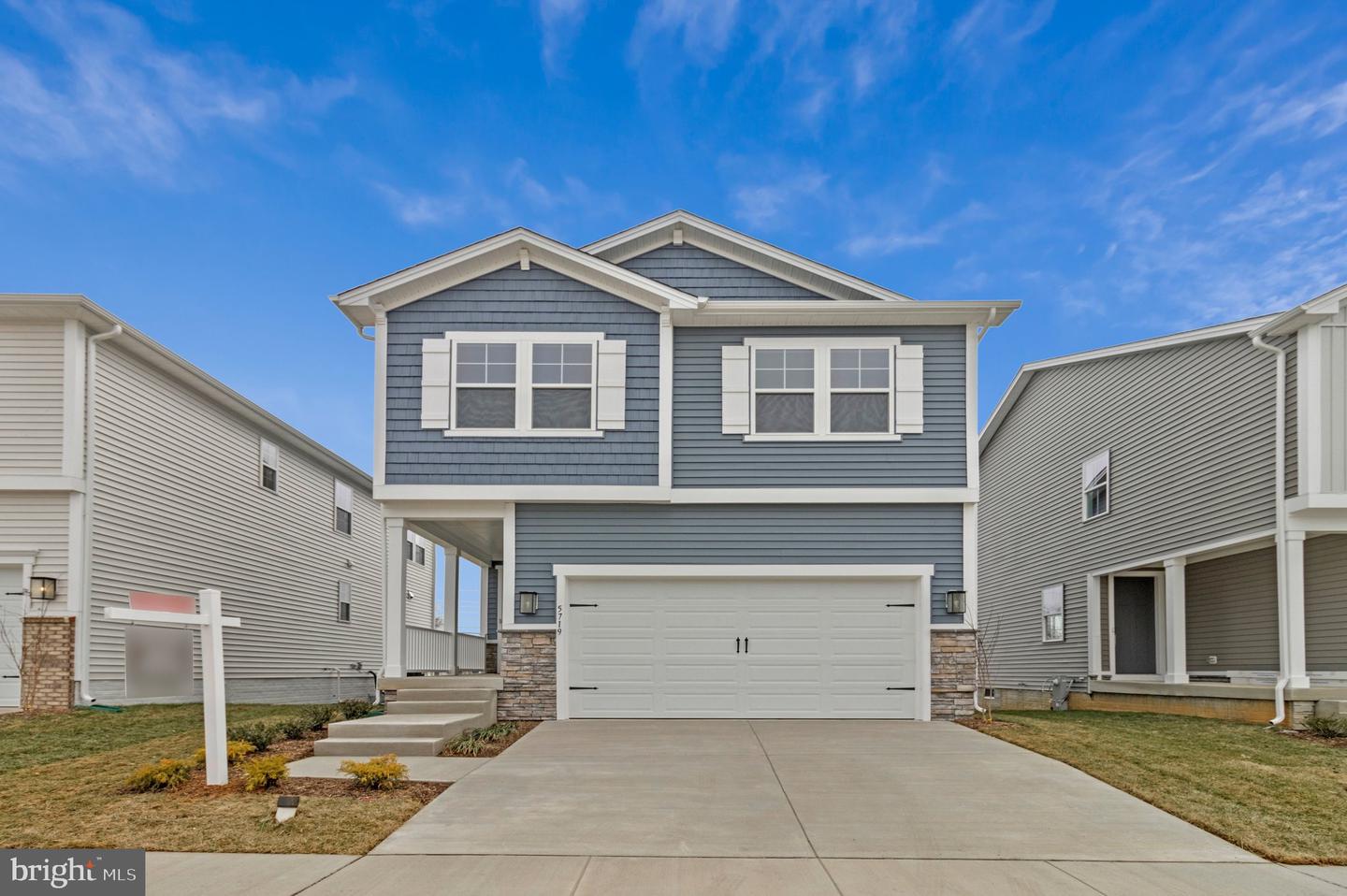 5719 Howard Dr — photo