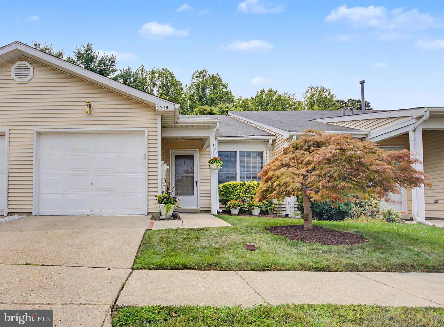 2729 Yeomans Lantern Ct — photo