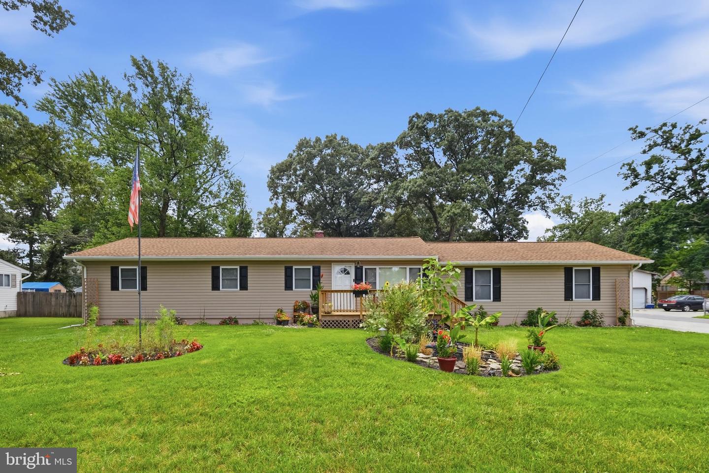 550 Sunset Knoll Rd — photo