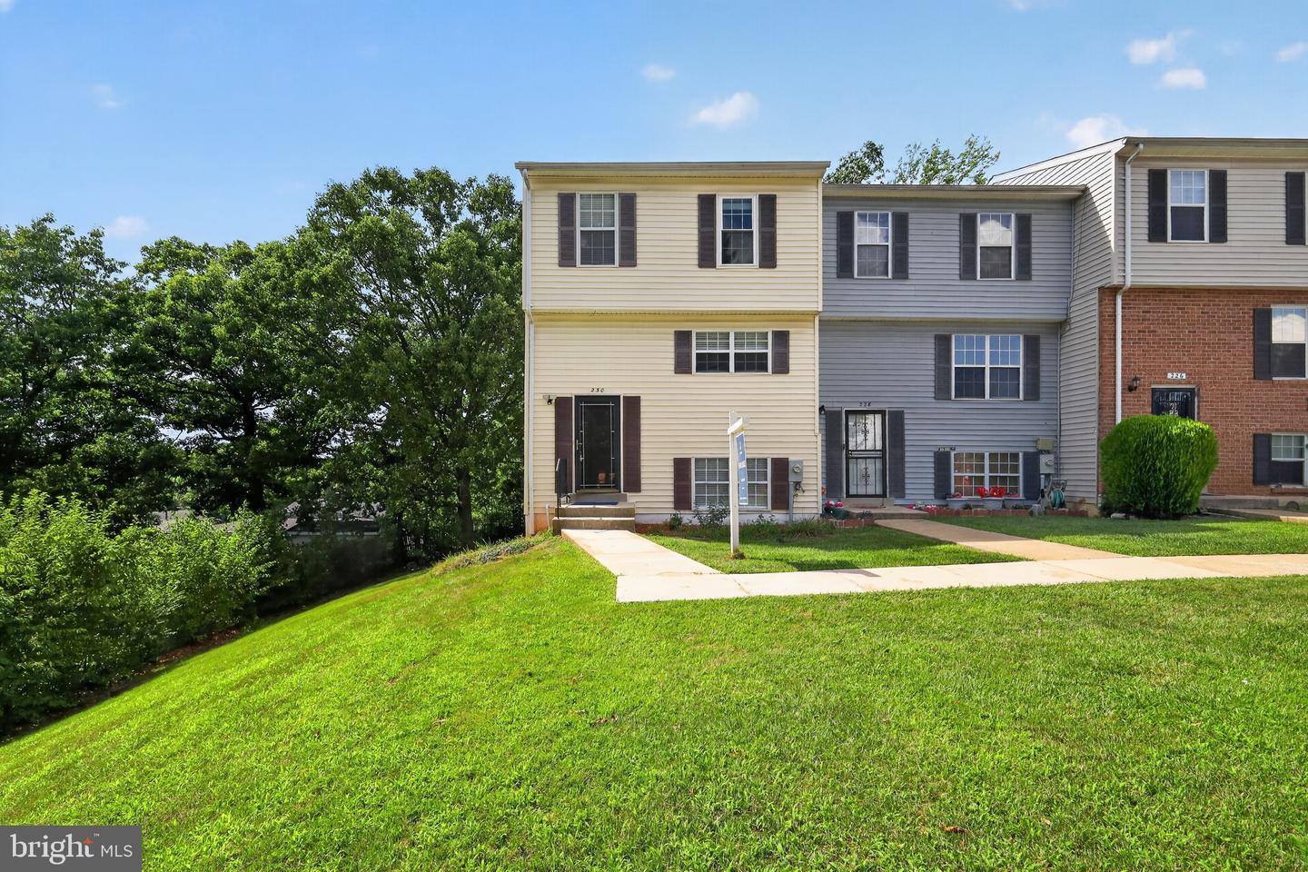 230 Sweet Pine Dr — photo