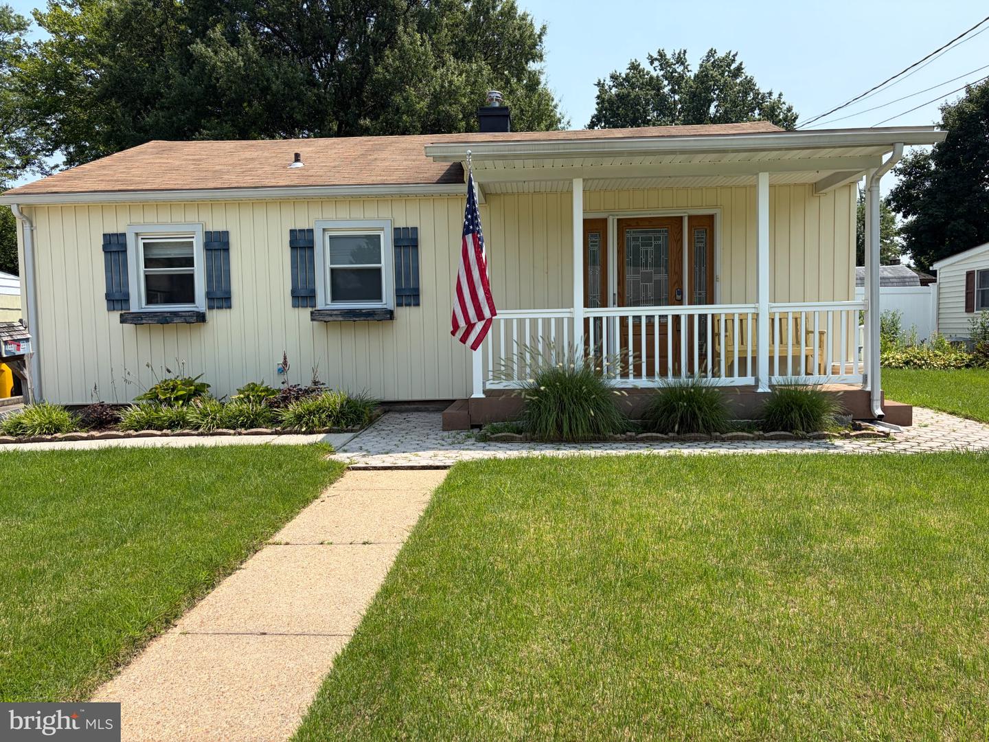 105 Garrett Rd — photo
