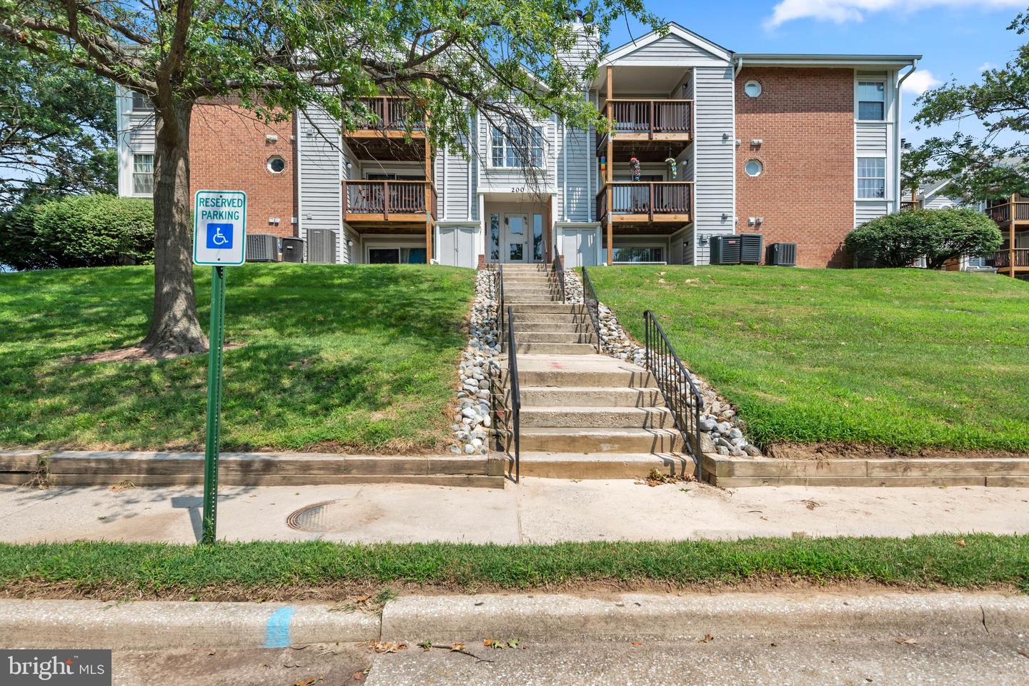 200 Spring Maiden Ct #101 — photo