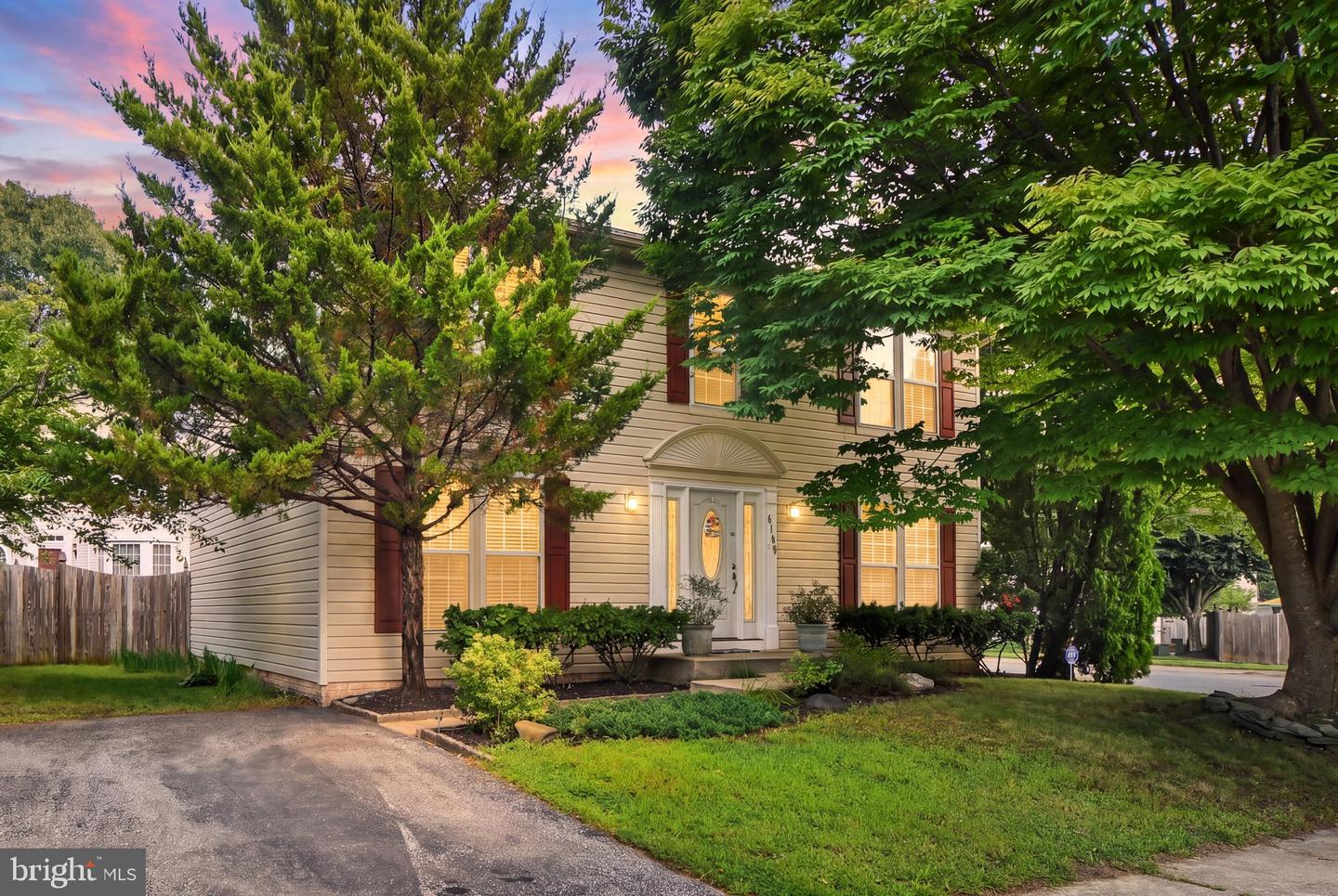 8100 Huntmaster Ct — photo