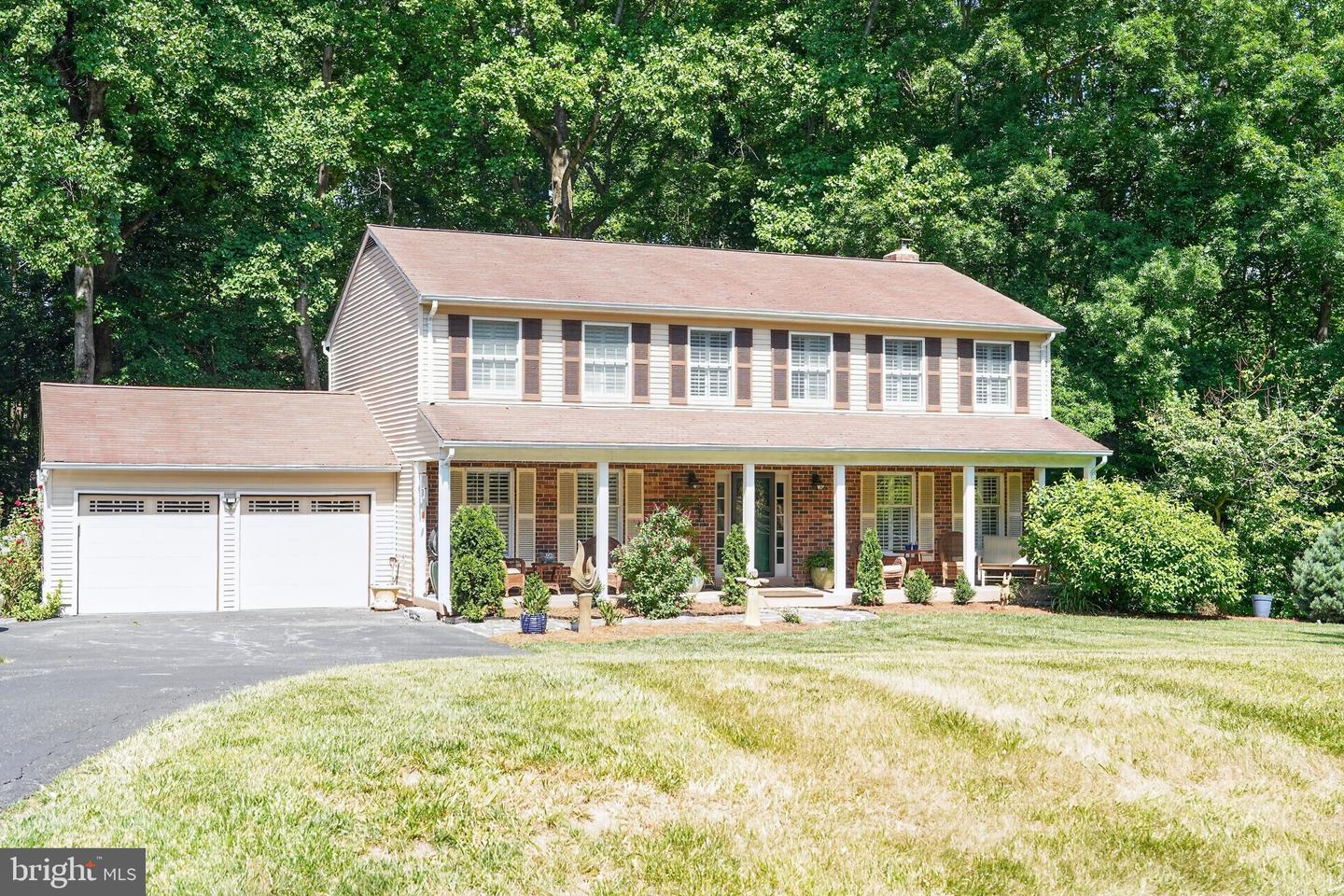 6310 Westmont Ct — photo