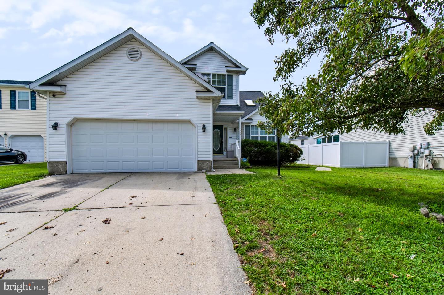 1409 Spring Plow Ct — photo