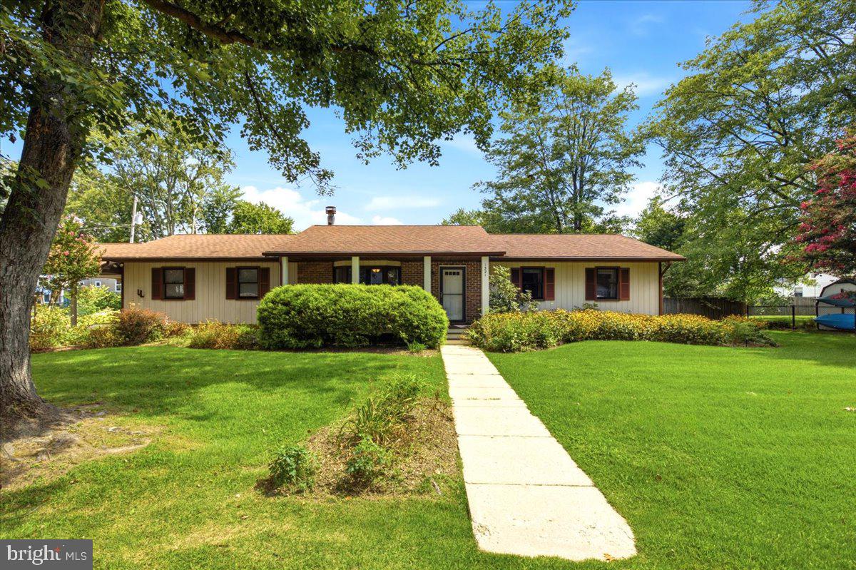 1321 Ellicott Ave — photo