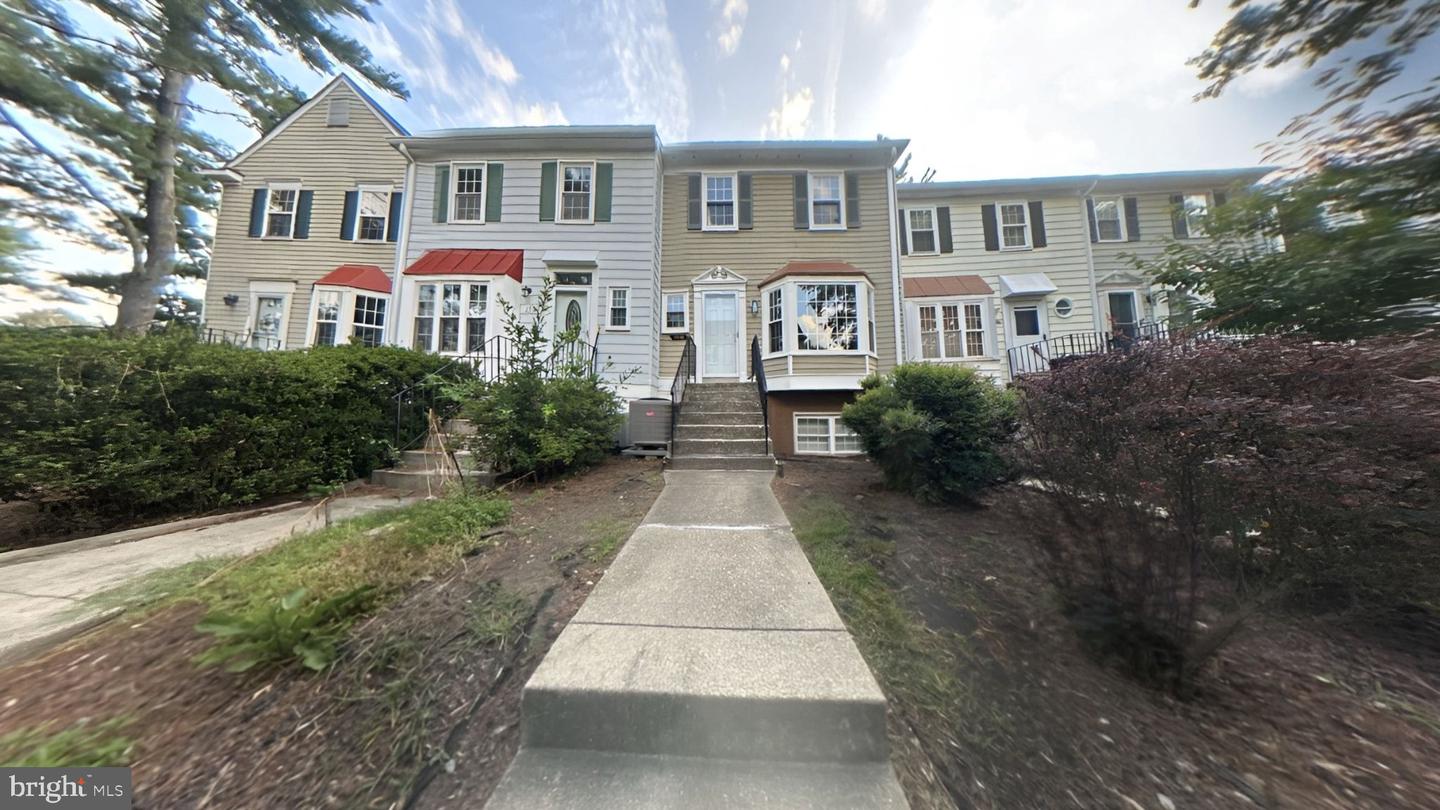 1516 Marlborough Ct — photo