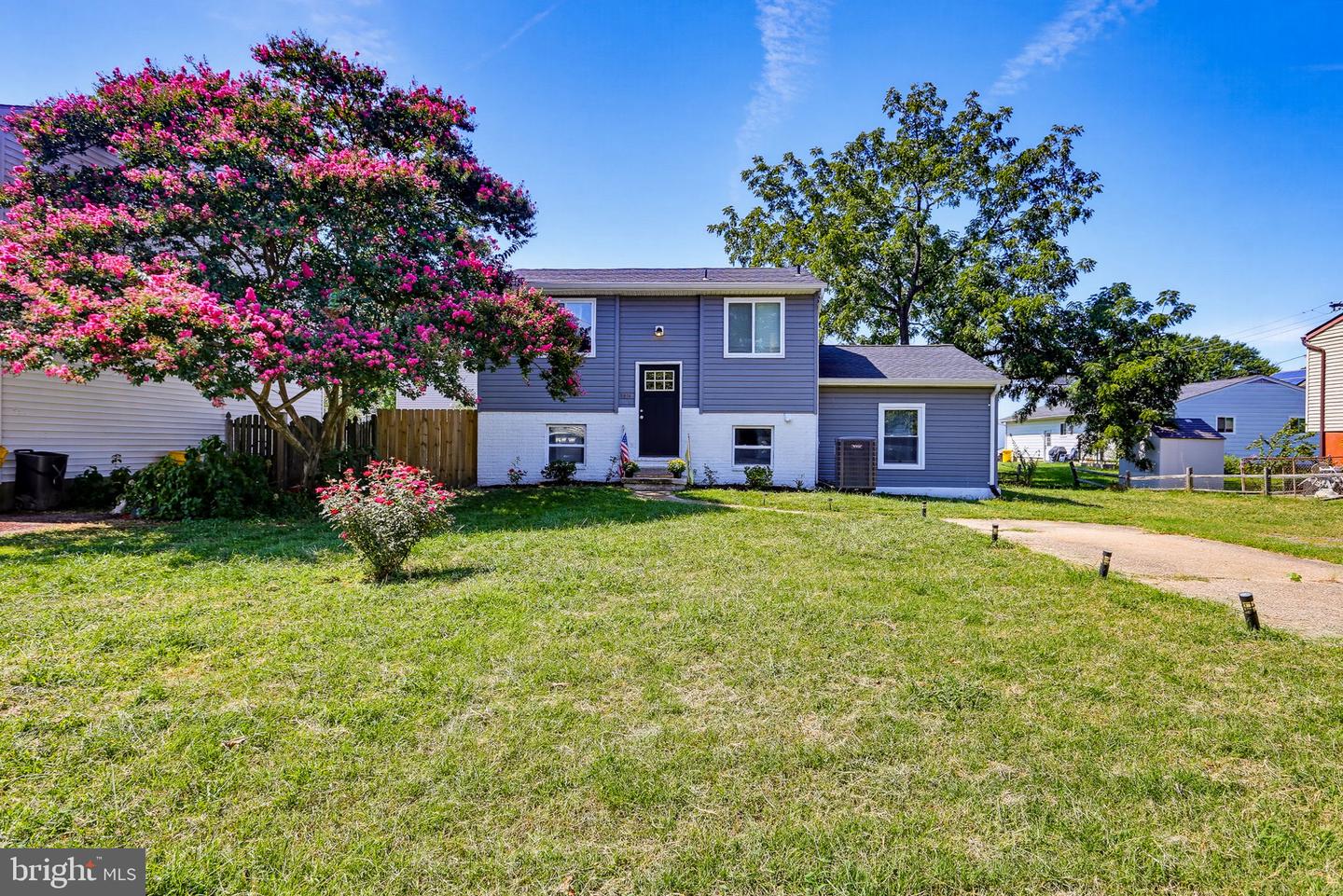 7824 Catherine Ave — photo
