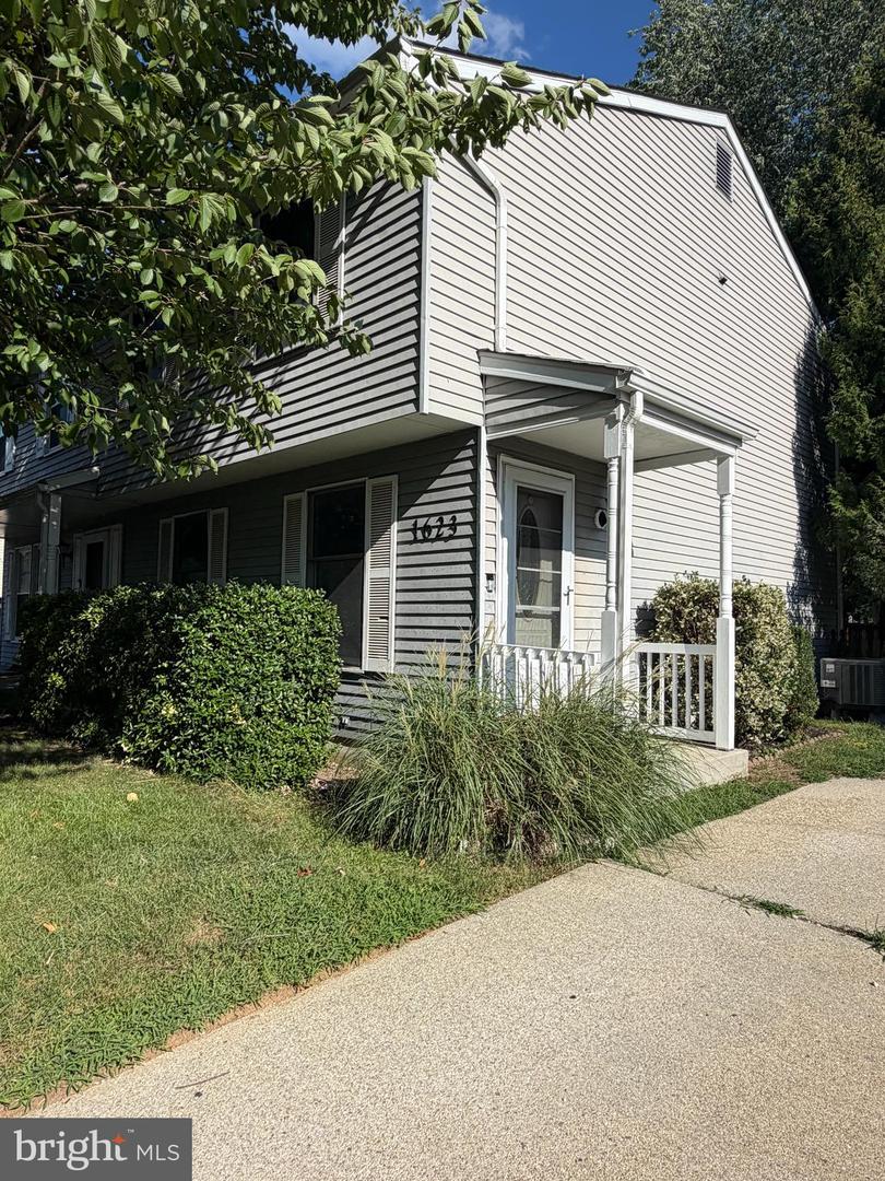 1623 Secretariat Dr — photo