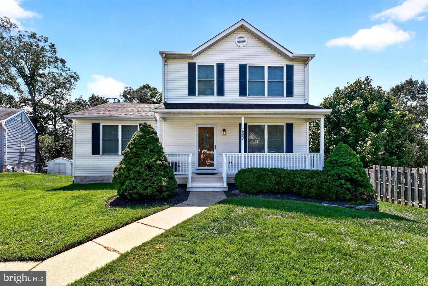 7882 Twin Ridge Dr — photo