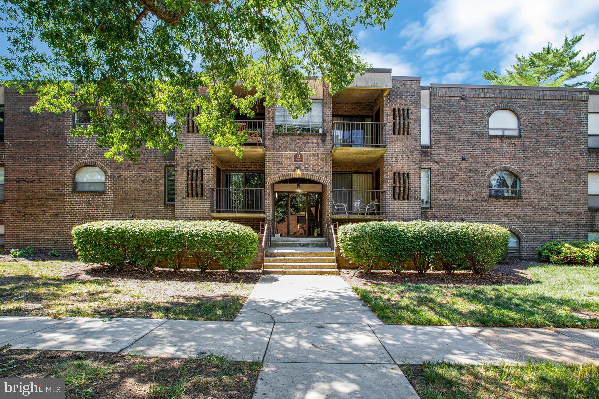 15 Silverwood Cir #6 — photo