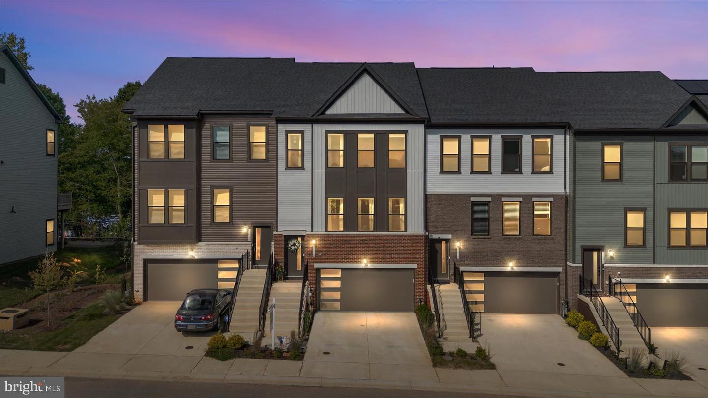 1120 Crested Wood Dr — photo
