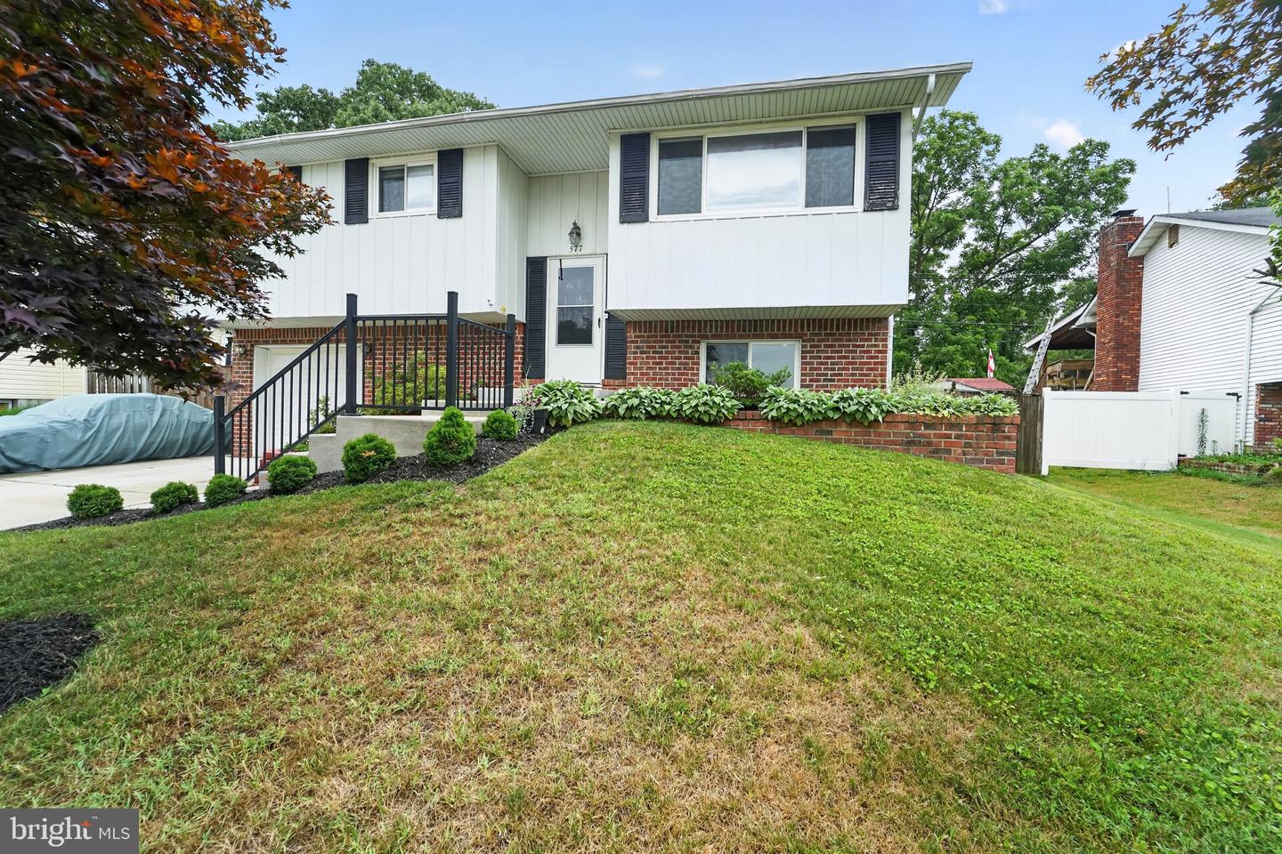 577 Nolview Ct — photo
