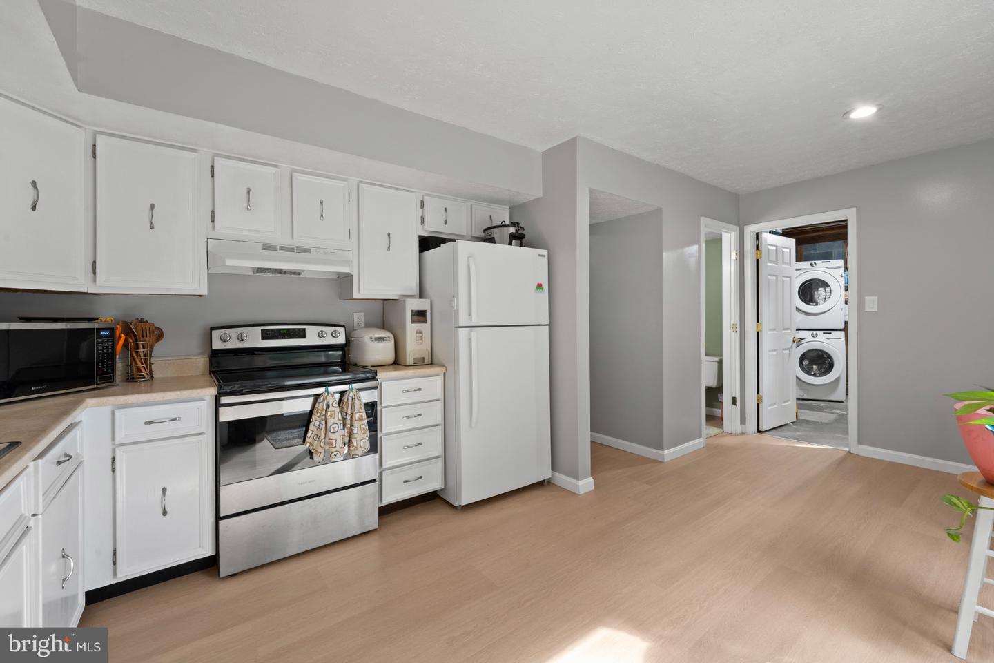 3517 Old Crown Dr — photo