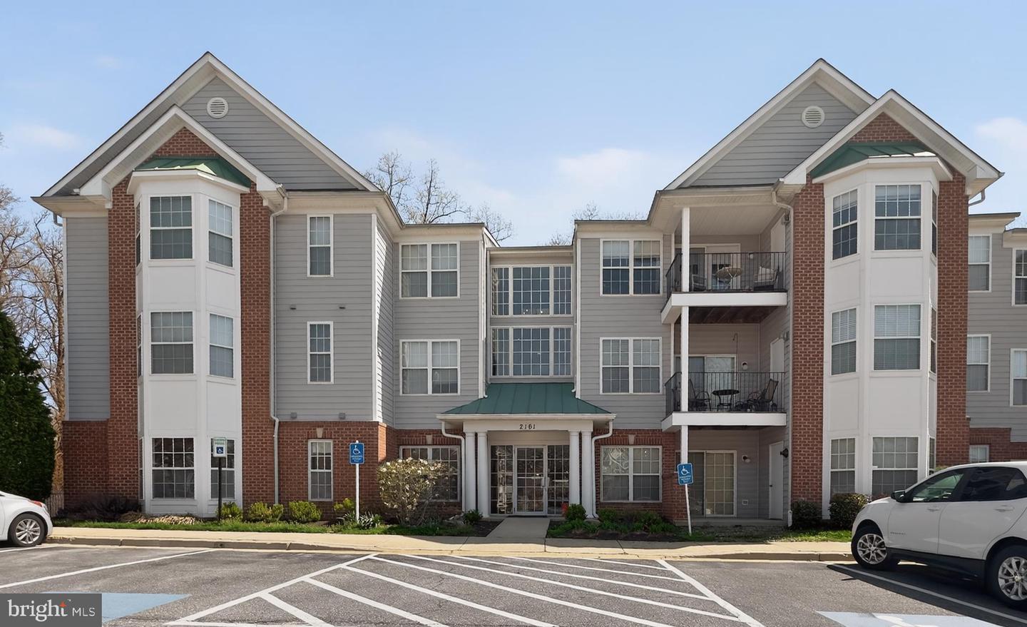 2161 Scotts Crossing Ct #302 — photo