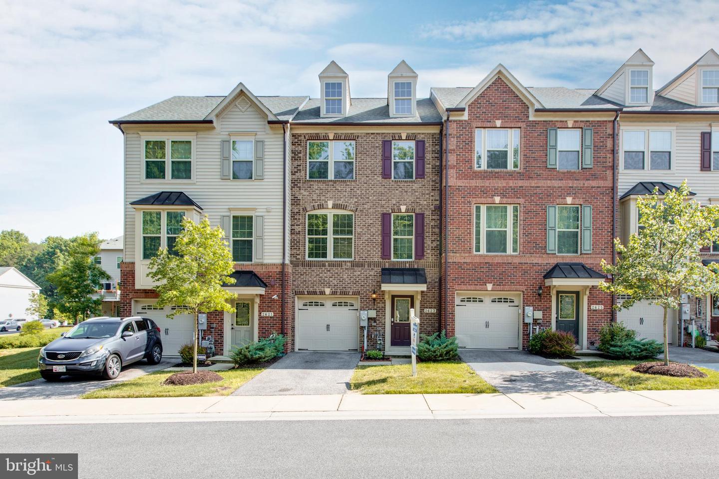 2623 Richmond Way — photo