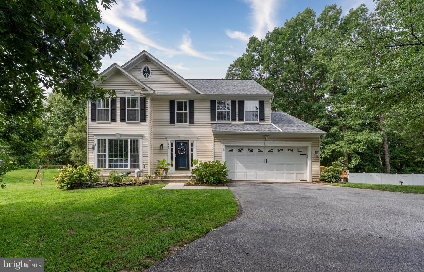 309 Arlington Ct — photo