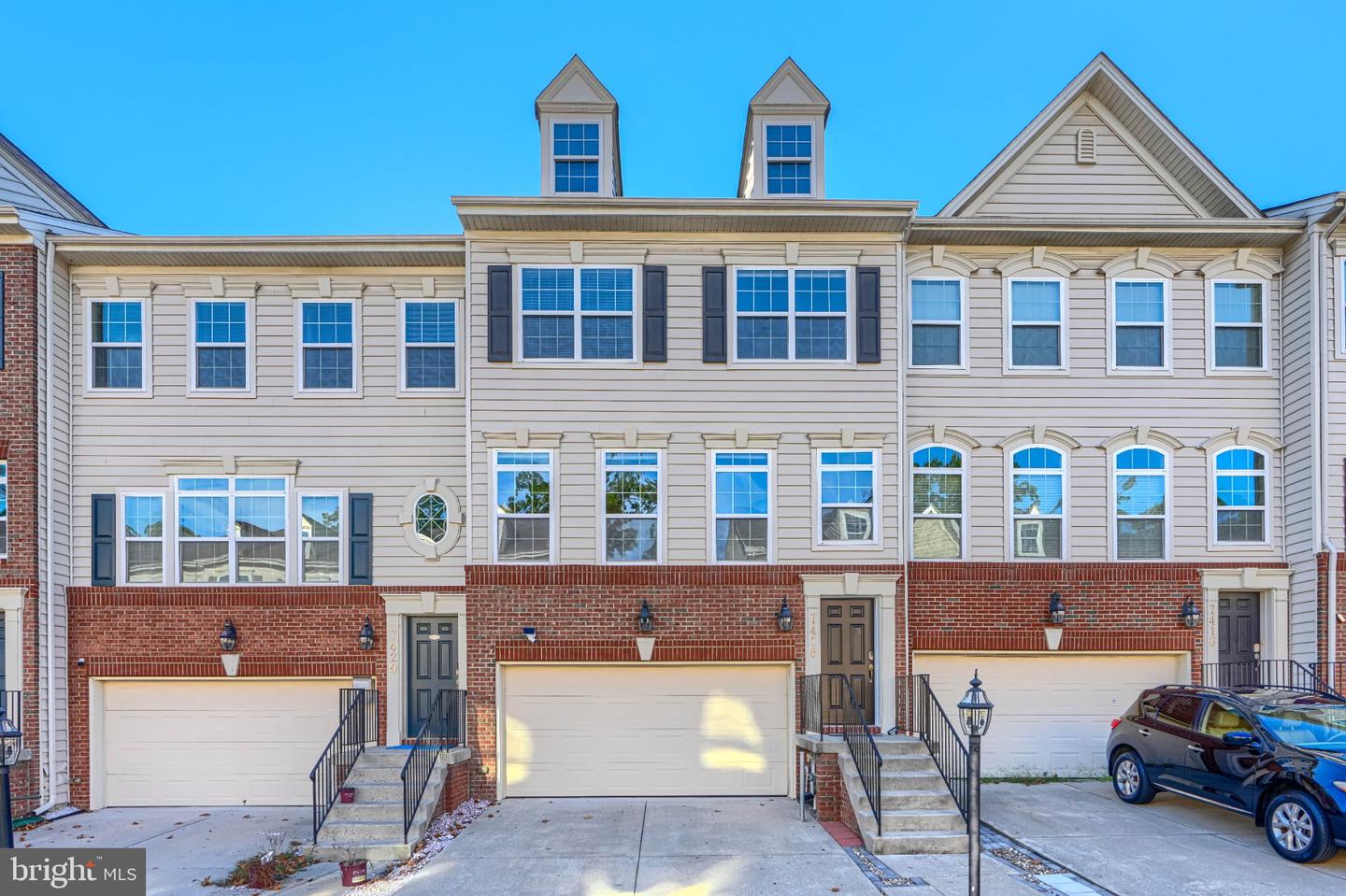 7418 Macon Dr — photo