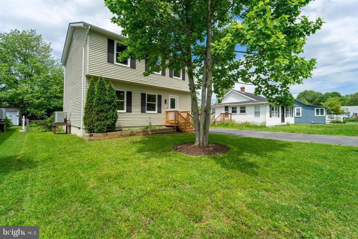 5704 Broadwater Pkwy — photo