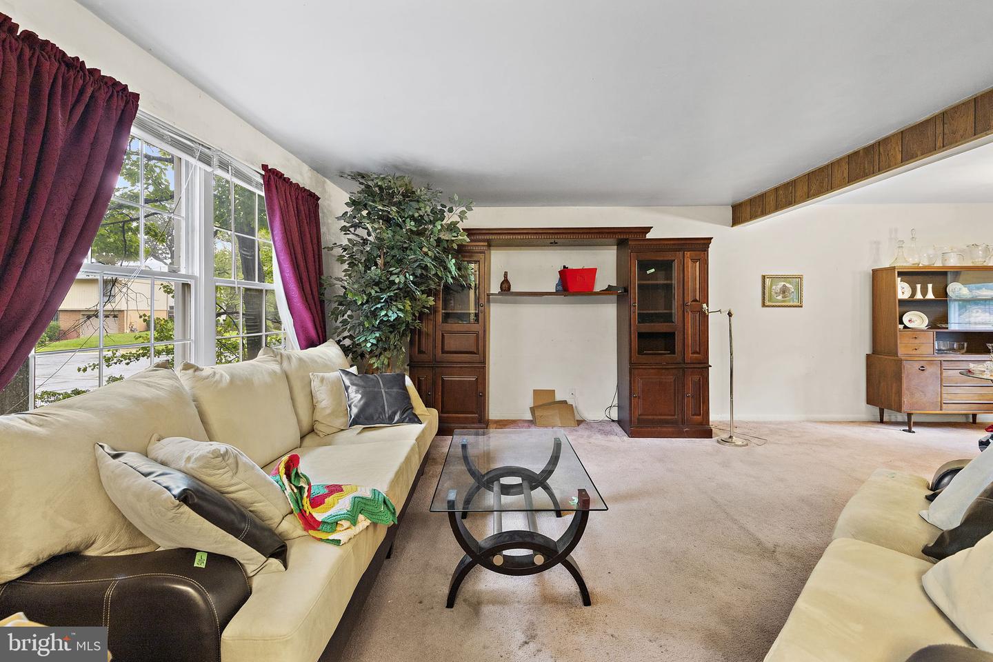 649 Parkland Pl — photo