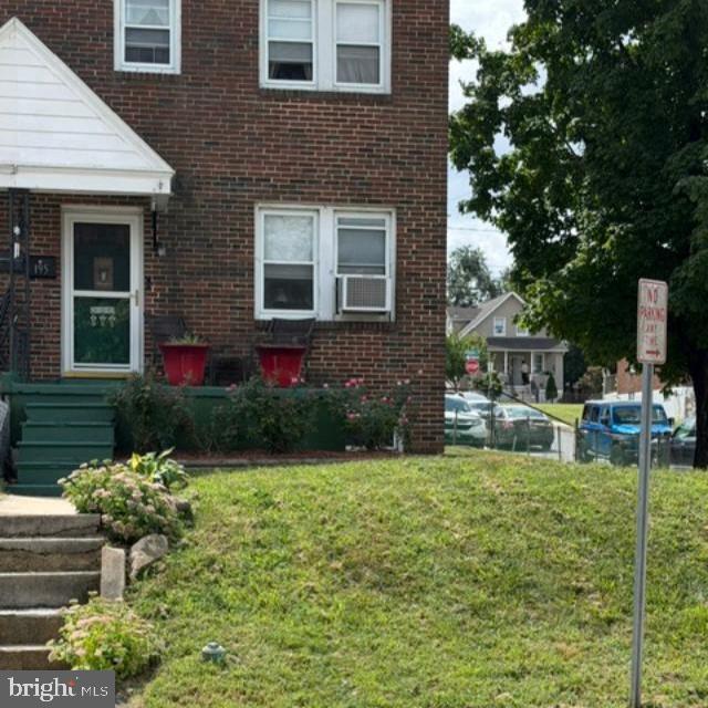 195 W Meadow Rd — photo