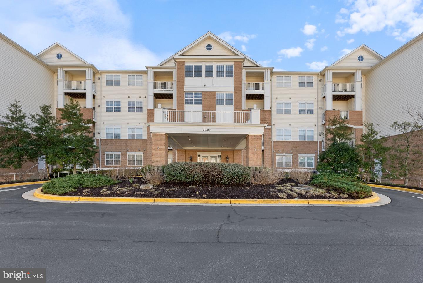 2607 Chapel Lake Dr #313 — photo