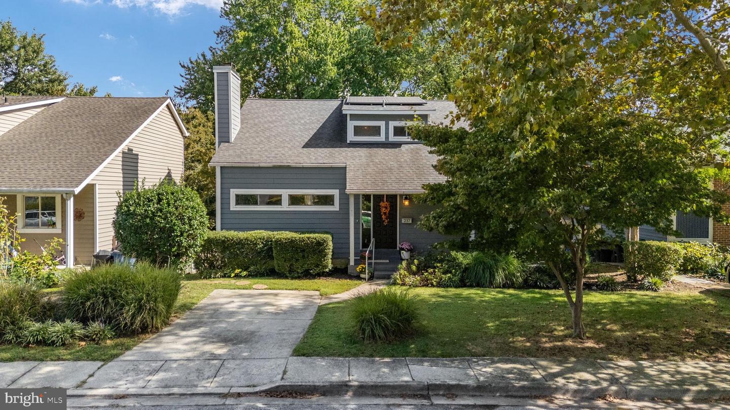 237 Chatham Ln — photo