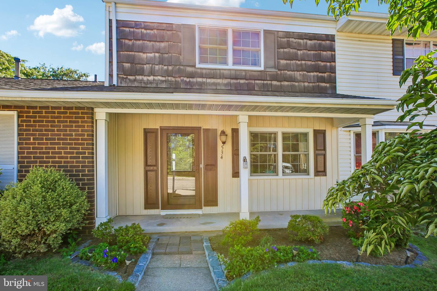 534 Millshire Dr — photo