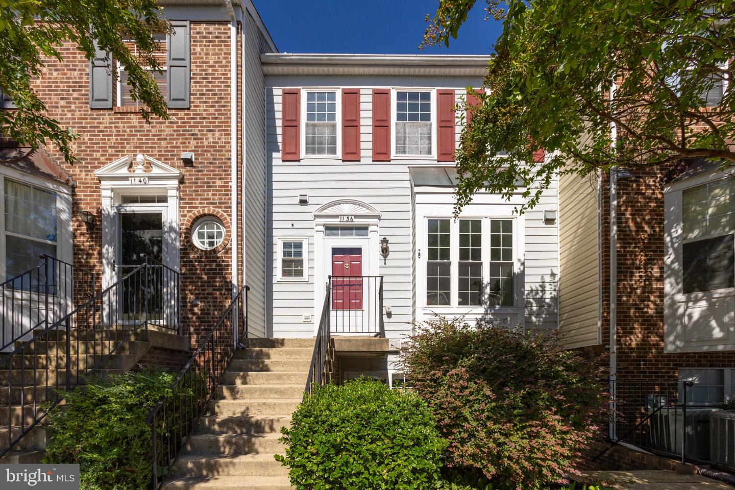 1136 Wickford Ct — photo