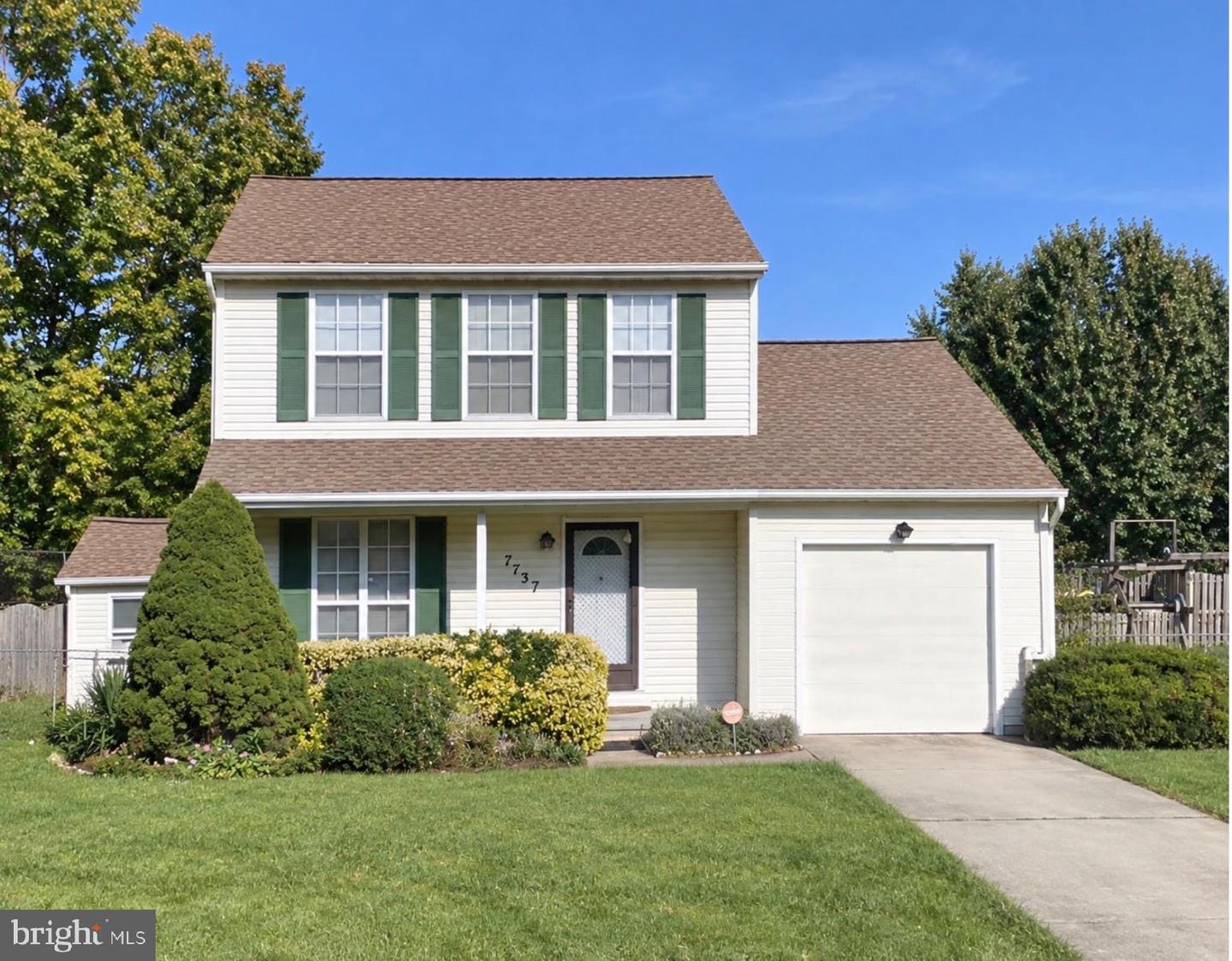7737 Donegal Bay Dr — photo