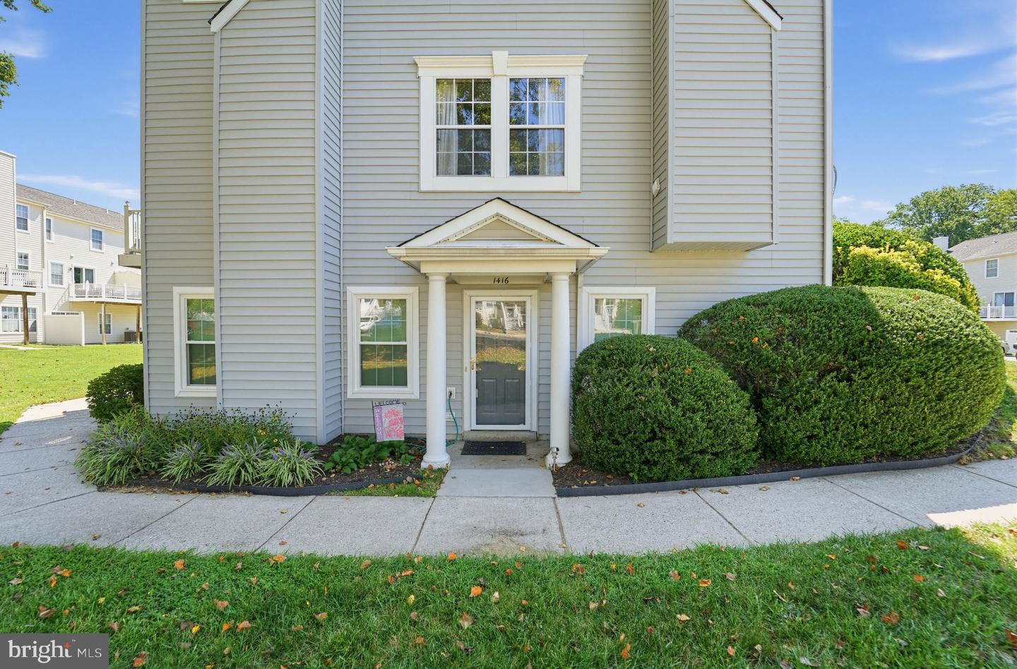 1416 Nestlewood Ct — photo