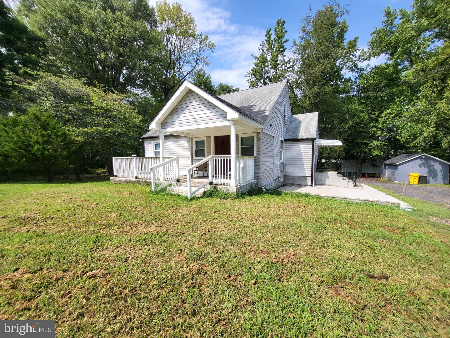 8339 Jacobs Rd — photo