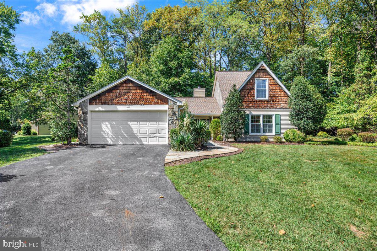 954 Shadewater Way — photo