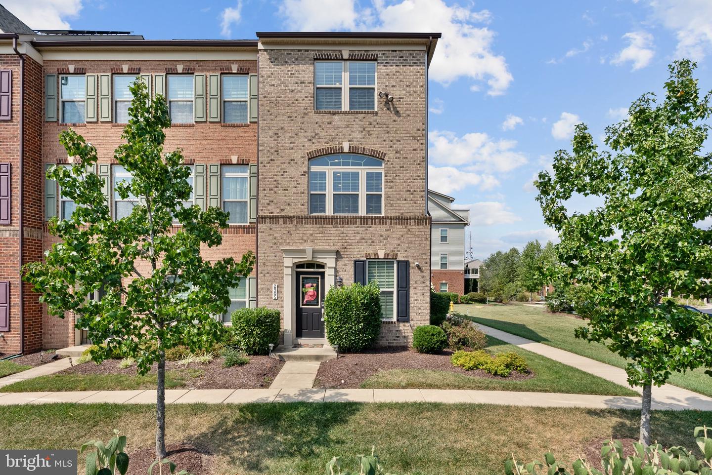 2905 Middleham Ct — photo
