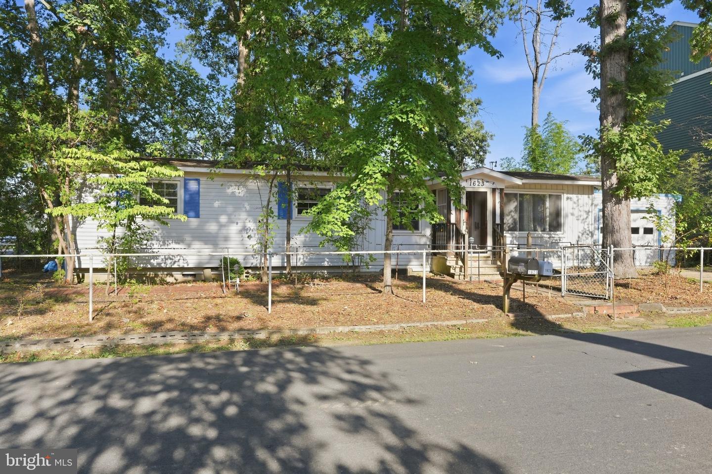 1623 Shady Side Dr — photo