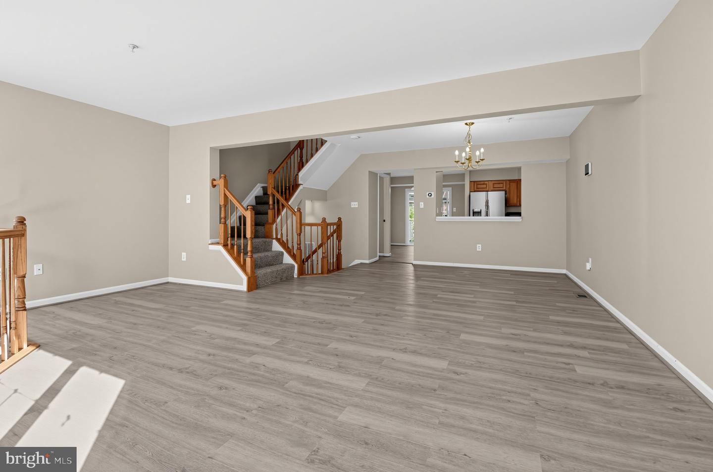 3020 Button Bush Ln — photo