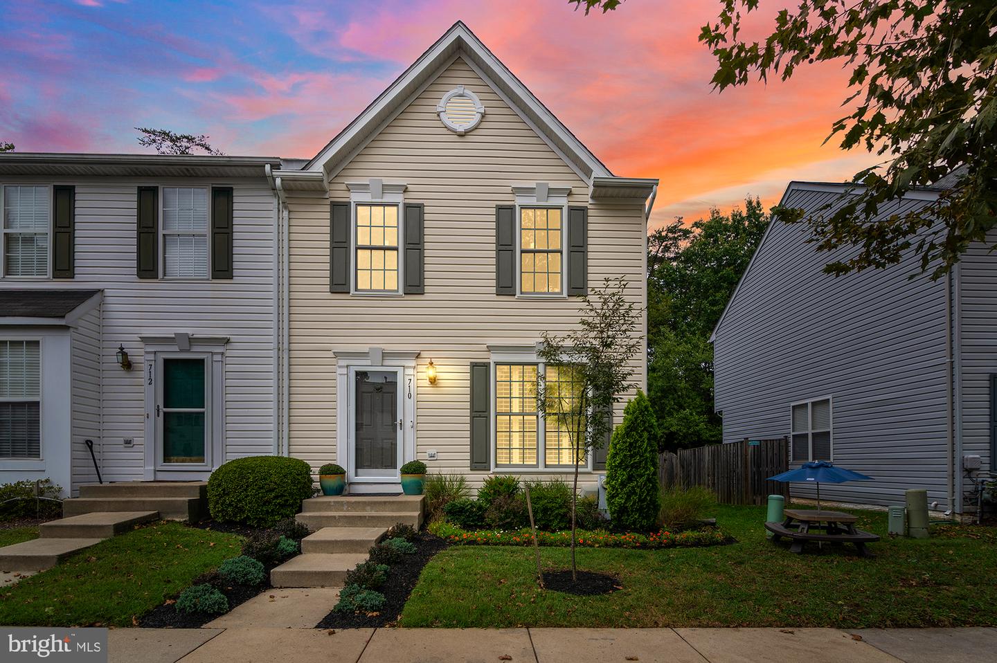 710 Horse Chestnut Ct — photo