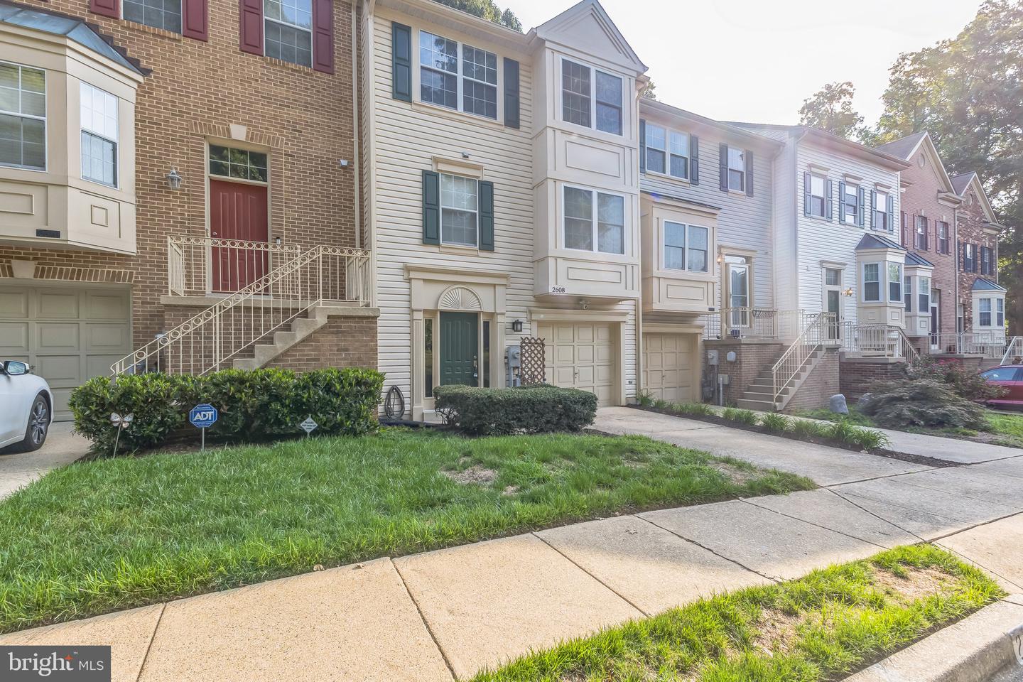 2608 Worrell Ct — photo