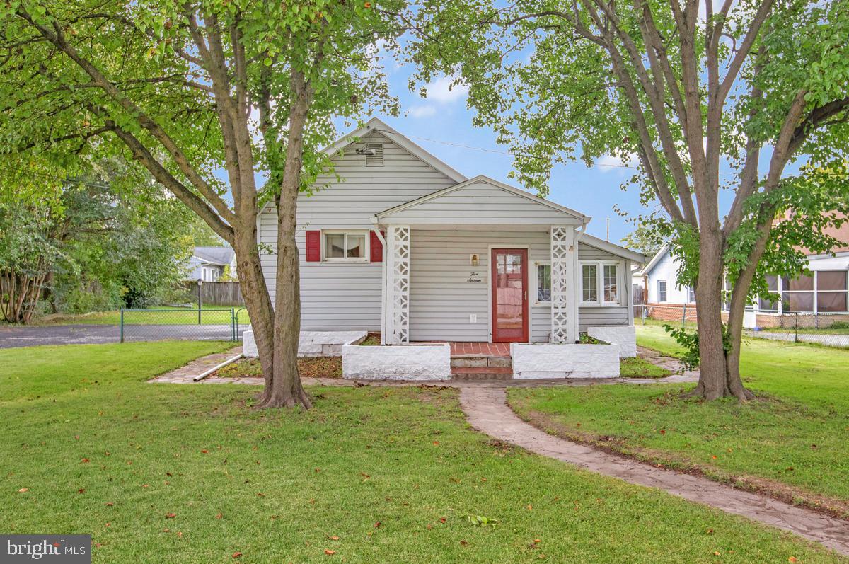 516 Oakwood Rd — photo