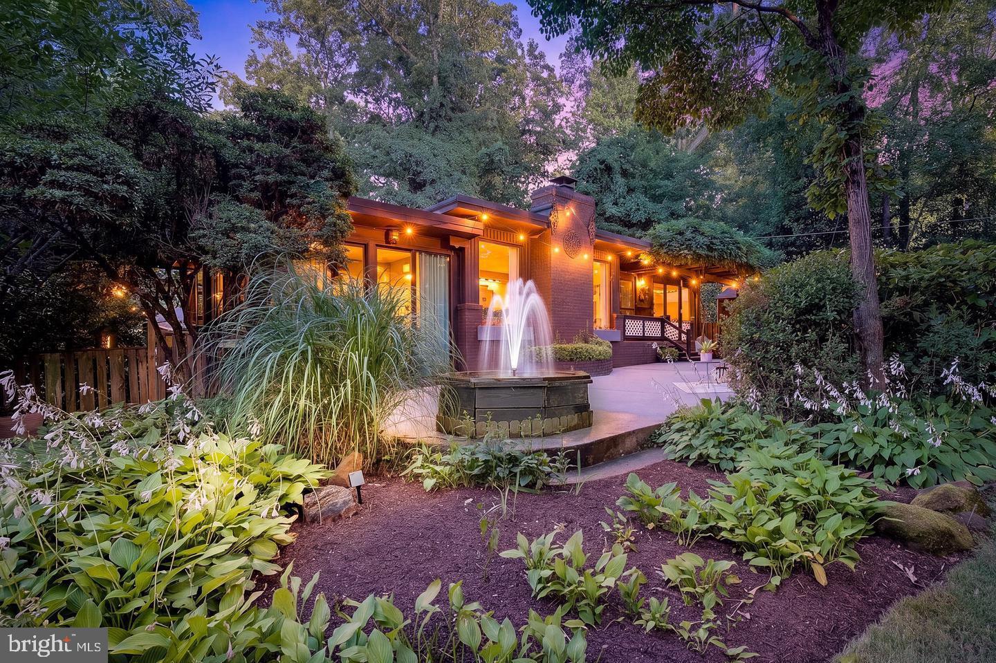 1169 Latrobe Dr — photo