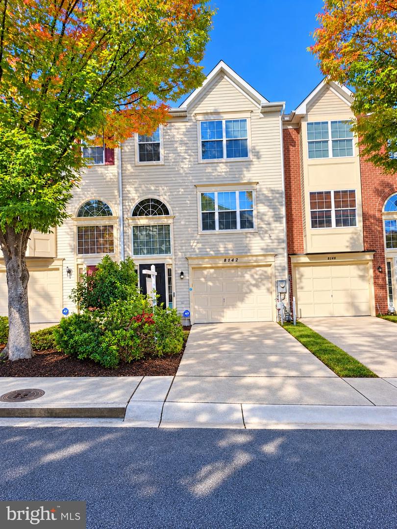 8142 Mallard Shore Dr — photo
