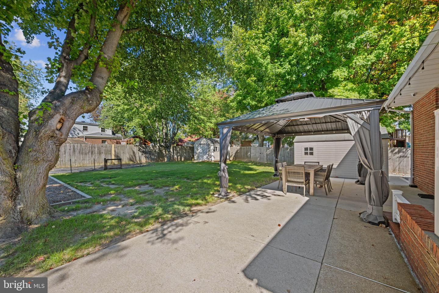 182 Dale Rd — photo